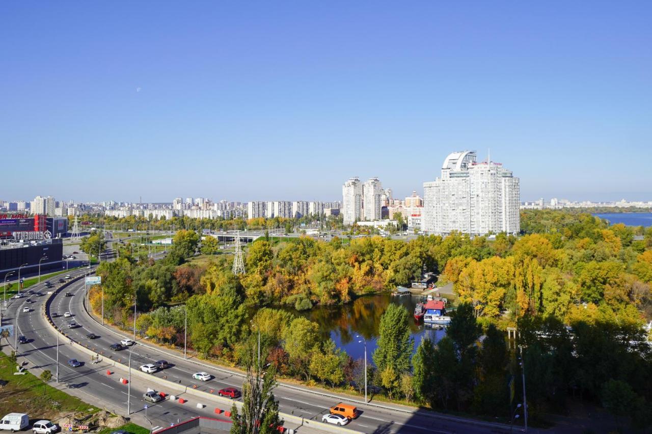 Myfreedom Апартаменти Метро Почайна, Оболонь Kiev Extérieur photo